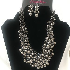 Paparazzi Signature Zi Collection Necklace